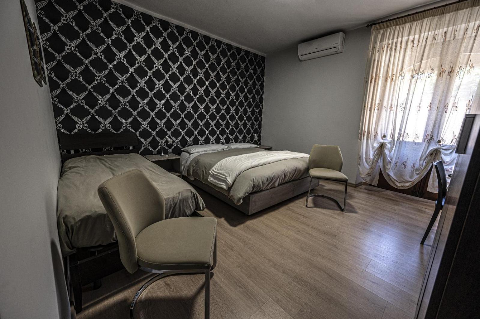 Il Triclinio B&B Piazza Armerina Exteriör bild
