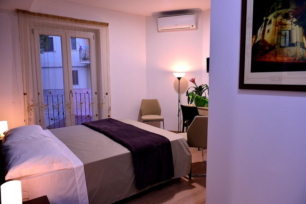 Il Triclinio B&B Piazza Armerina Exteriör bild