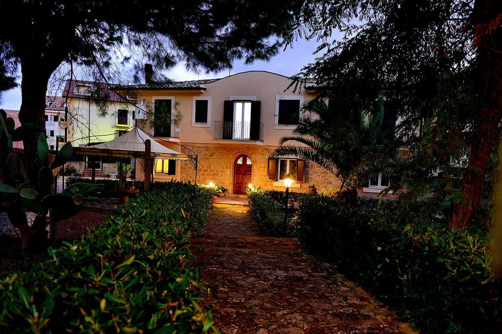 Il Triclinio B&B Piazza Armerina Exteriör bild